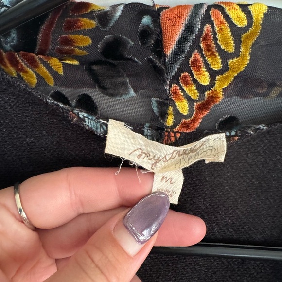 Mystree Charcoal Cardigan with Paisley Burnout Scarf Accents - Picture 4 of 9